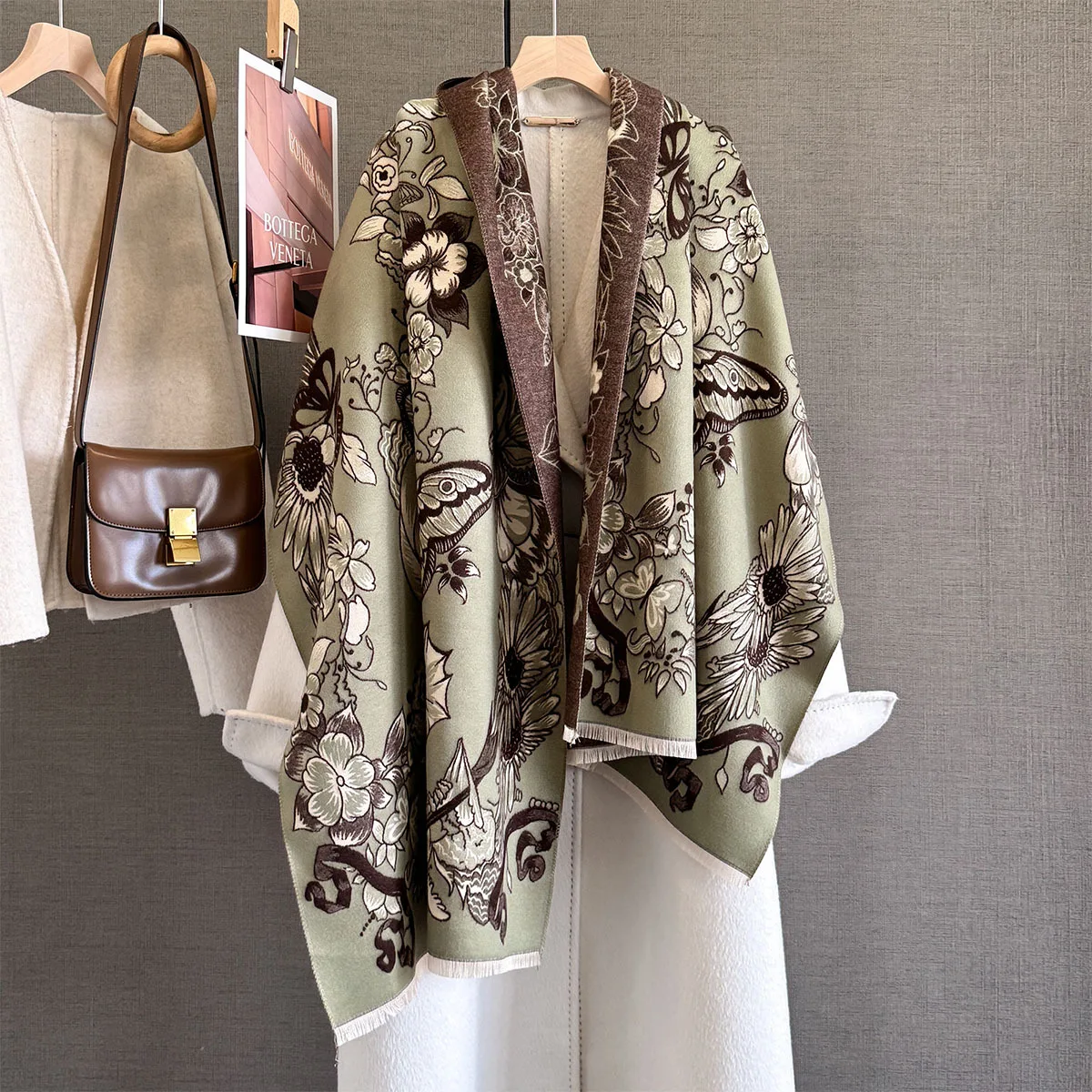 Luxus Winter Kaschmir Schal Frauen Warme Pashmina Decke Poncho Schals Weibliche Schmetterling Druck Schal Dicke Foulard Bufanda – Detail 11