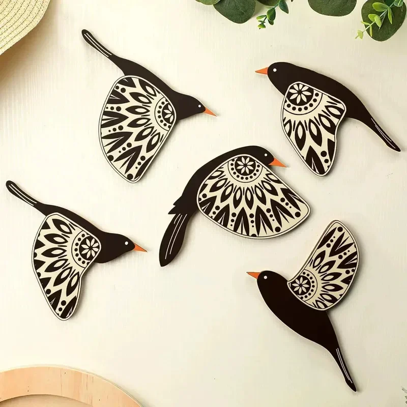 

5pcs Wooden Black Bird Wall Decor Art Vintage Gothic Home Decor for Living Room Bathroom Kitchen Decorations Indoor Outdoor Gift