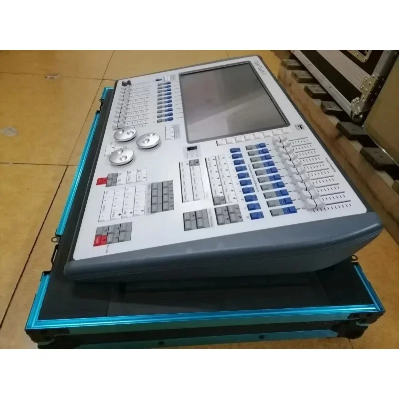 Tiger Touch II Titan DMX512 Lighting Console Avolites Professional Controller with Flightcase