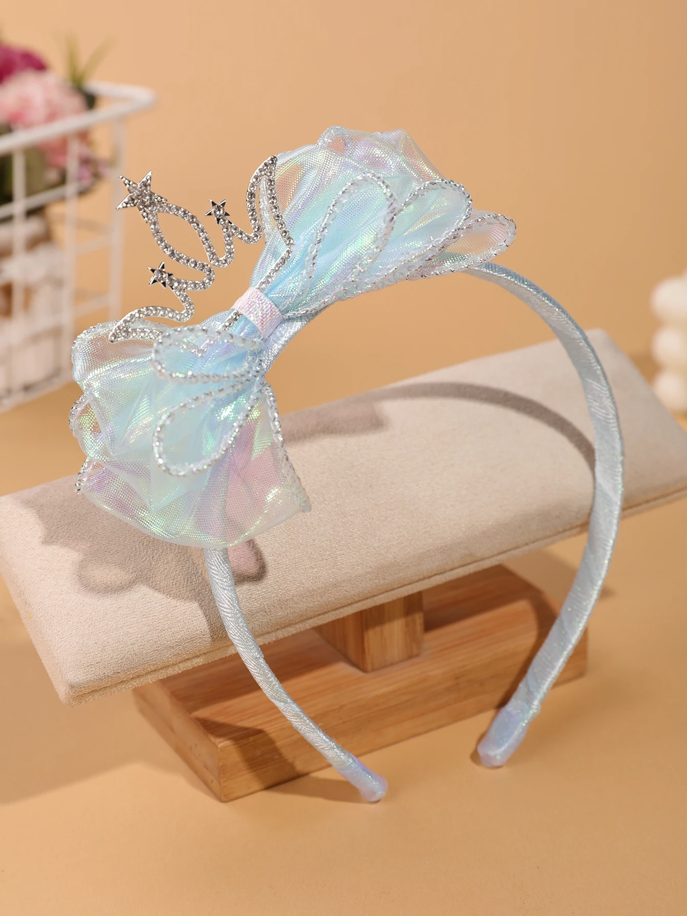 Modisches und schlichtes Kinder-Kronen-Haarband – leuchtend blaues Tüll-Haarband mit Schleife – Accessoire für Bühnenauftritte/formelle Kleider für Mädchen – Detail 10