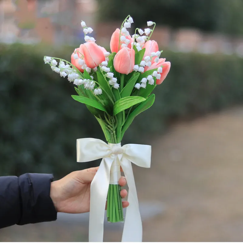 

Pink Series Artificial Tulip Bouquet Bride Bridesmaid Holding Flower Event Party Wedding Decorative
