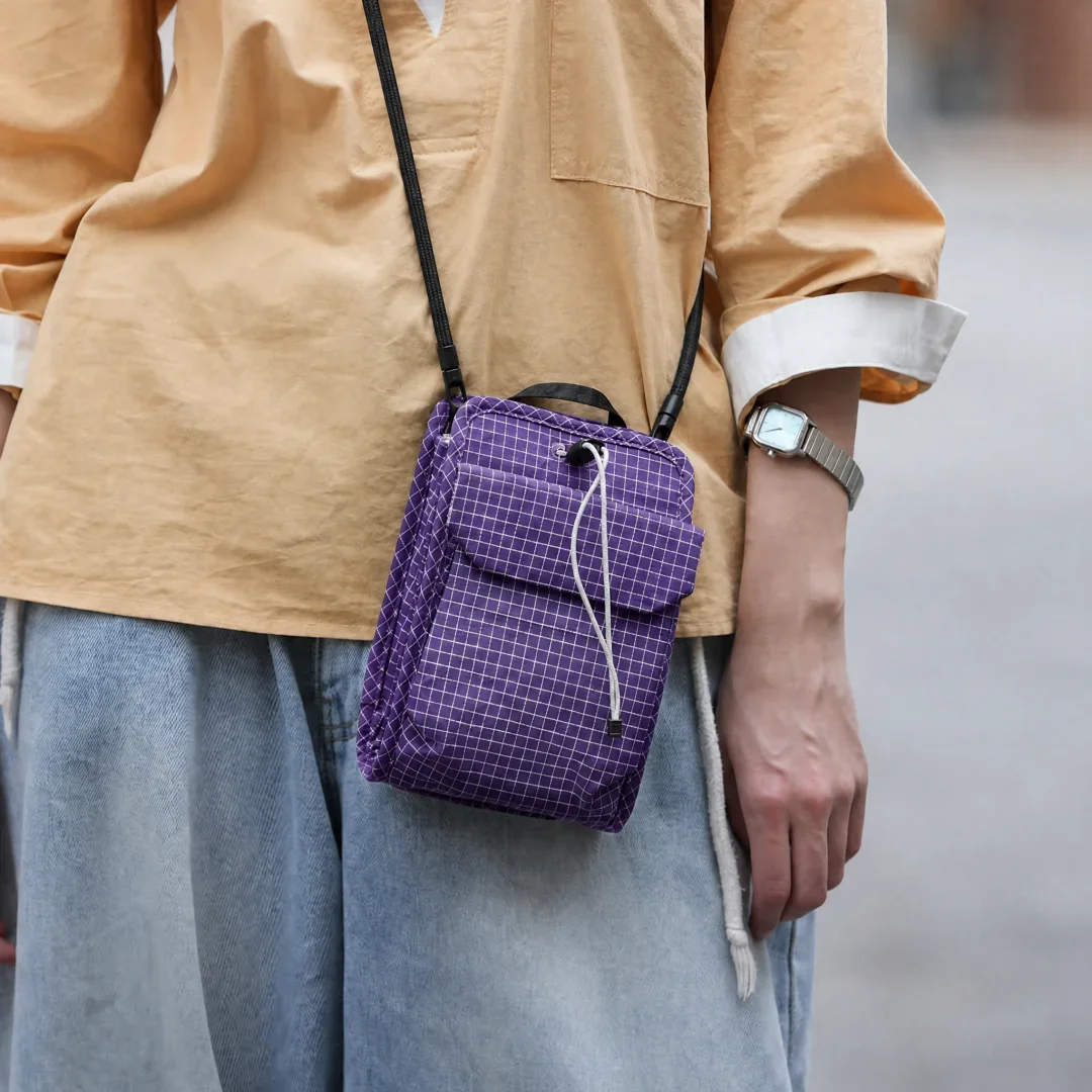 Mehrfach-Taschen-Akkordeon-EDC-Slingbag mit Kordelzugverschluss, leichte Reise-Handytasche – Detail 7