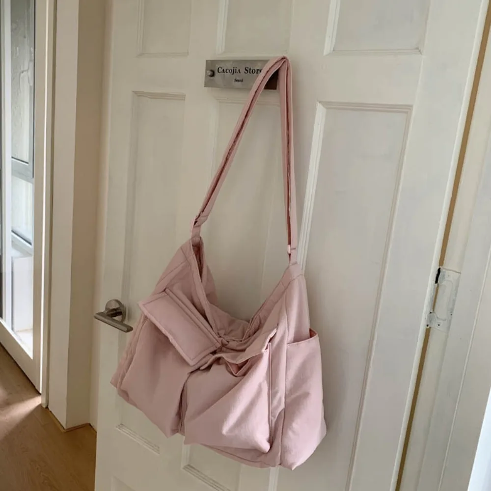 

Fashion Large Capacity Nylon Crossbody Bag Harajuku Sports Men Shoulder Bag Portable Korean Style Canvas Messenger Bag Unisex