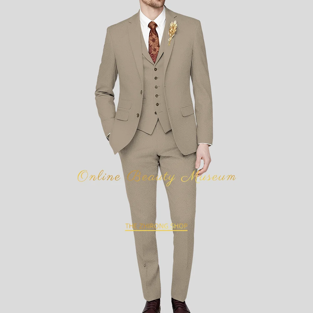 Men's Khaki 3 Piece Suit, Suitable for Formal Occasions, Wedding Party, Christmas Celebrations, Company Annual Meetings.