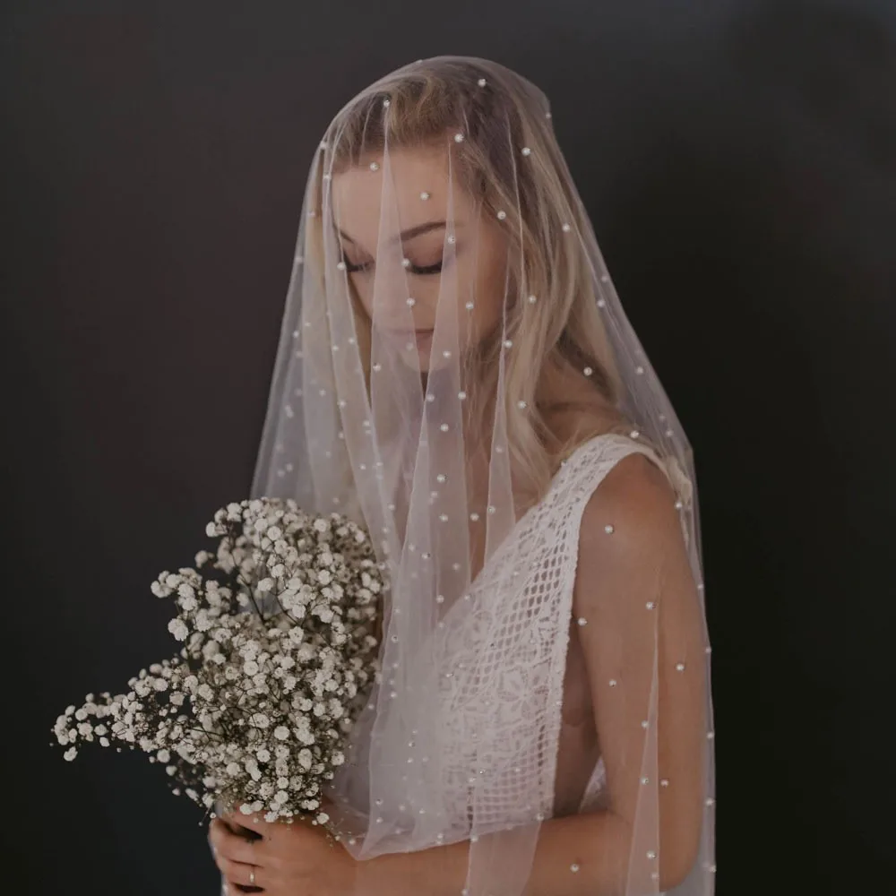 

Elegant Tulle Pearl Bridal Veils Wedding Veil Bride 3 Meters Long Cathedral Veil With Comb Peigne Mariage