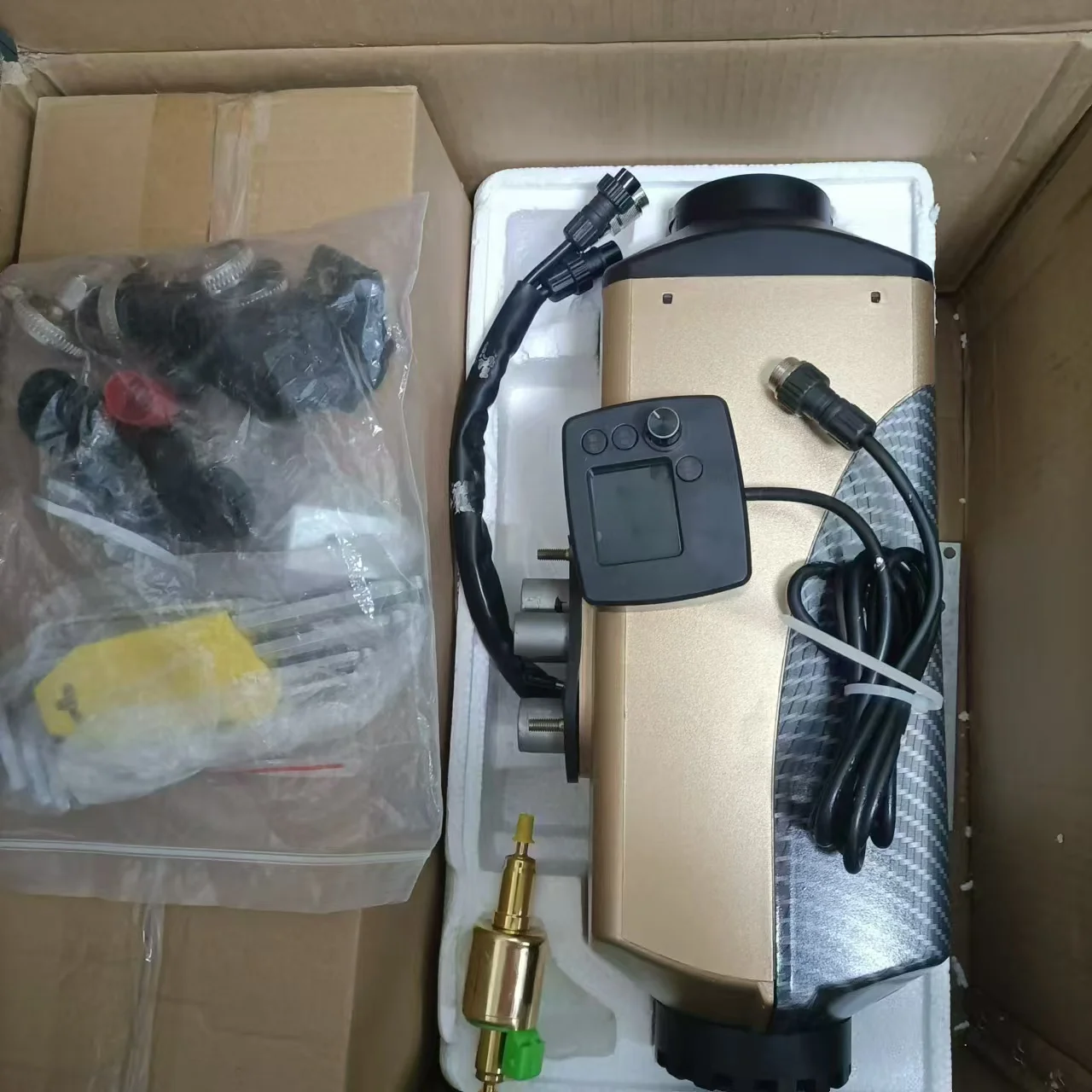 

Универсальный дизельный стояночный водонагреватель — система охлаждающей жидкости двигателя и обогрева кабины (12 В/24 В, 5 кВт, быстрый нагрев)