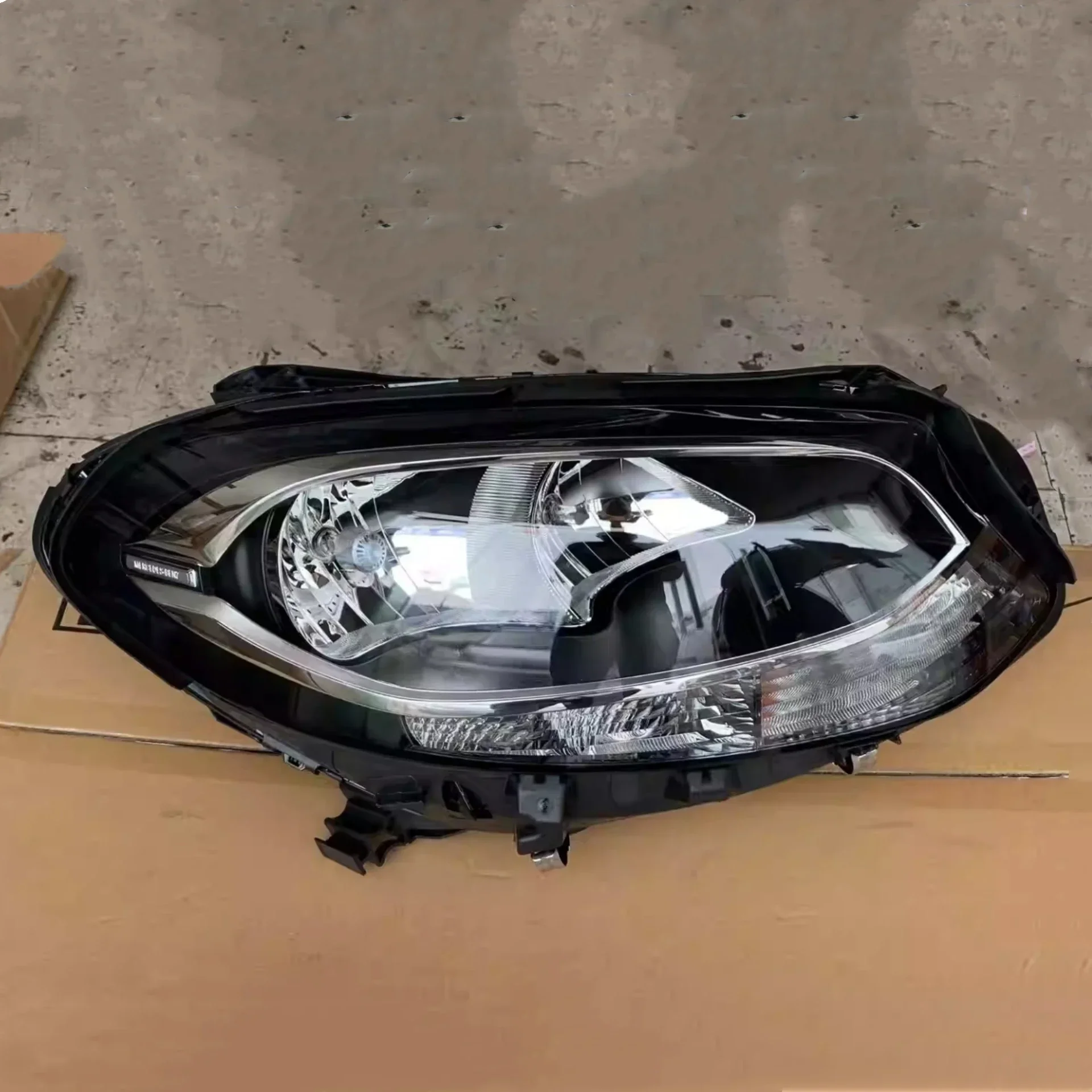 

Комплект кузова передняя фара в сборе для Mercedes Benz W246 B180 B200, указатель поворота, дневные ходовые огни, автомобильные аксессуары