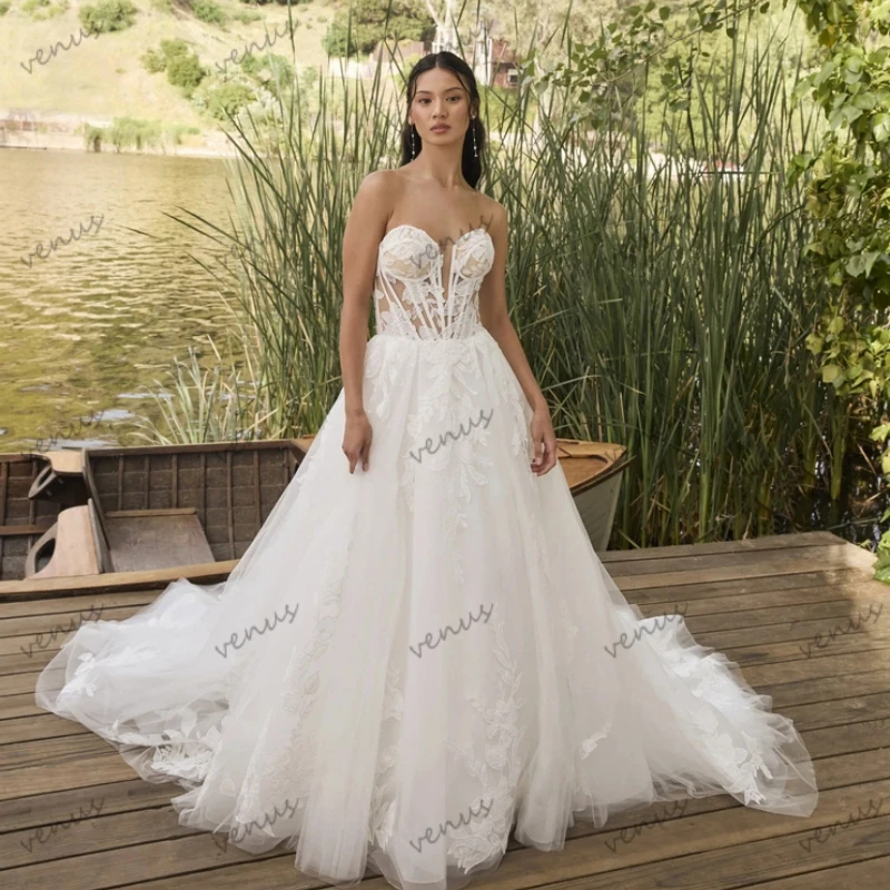 

Gorgeous Wedding Dresses A Line Tulle Tiered Bridal Gowns Lace Appliques Strapless Backless Robes Vestidos De Novia Customized