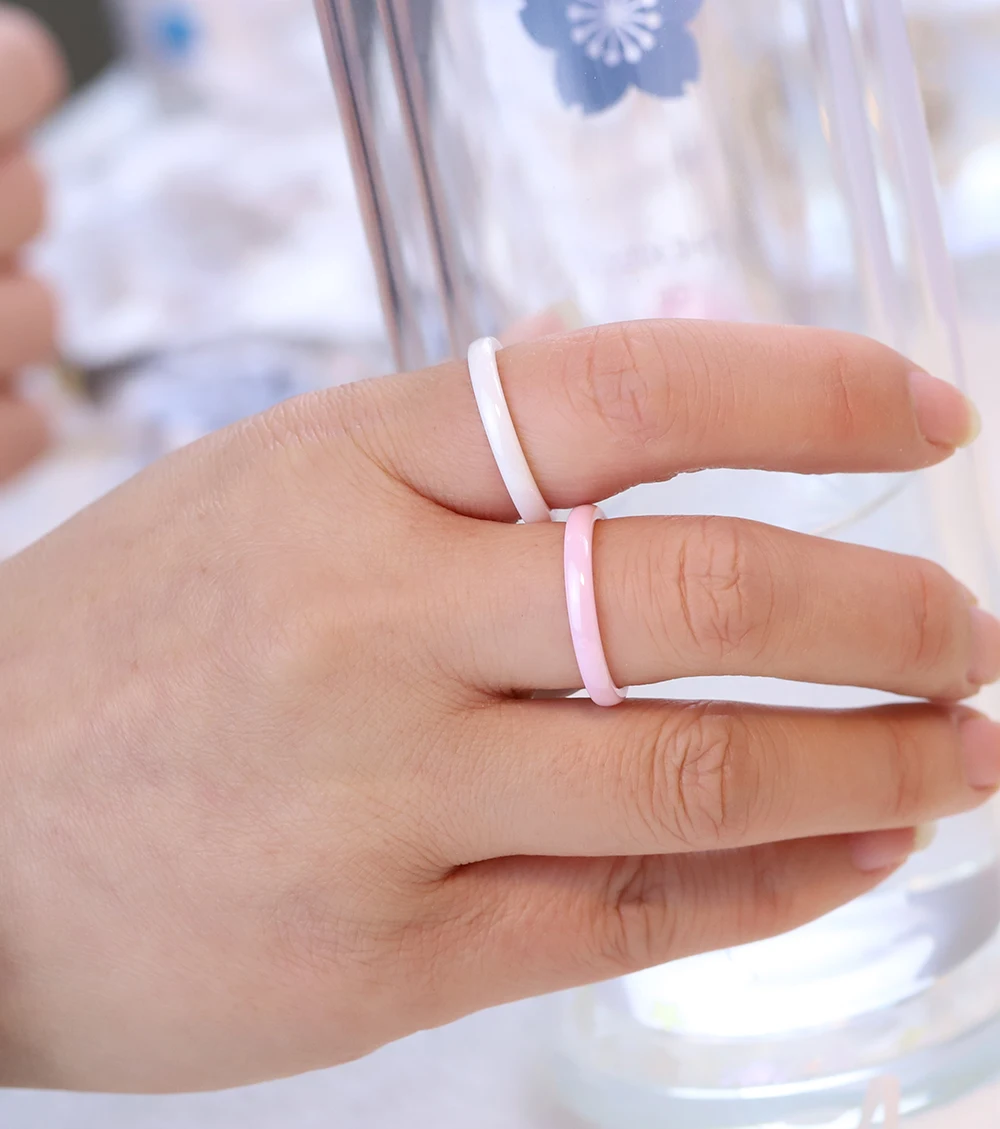New Fashion High Quality Smooth Ceramic Ring Light White Black Blue Pink For Women Modern Wedding Ring Jewelry Wholesale