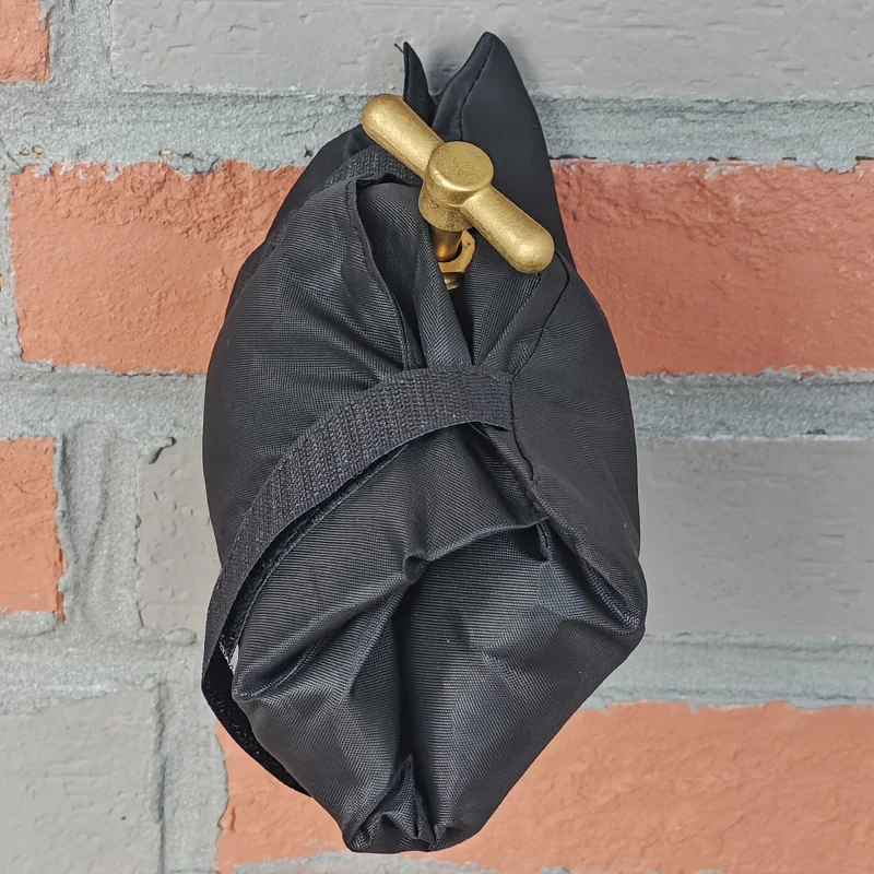 2/1 Piece Set of Winter Anti-Freeze Outdoor Faucet Covers, Thickened Thermal Insulation Faucet Covers, Universal Size, Suitable for Garden Hose Connectors, Outdoor Faucets, and Wall Water Pipes