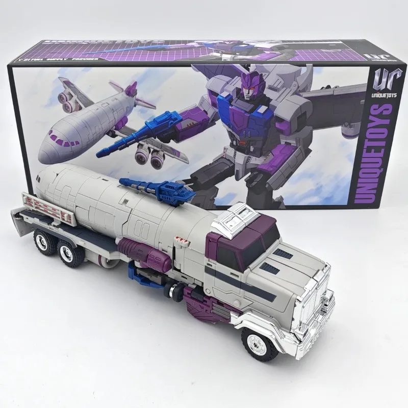 Unique Toys Robot UT-Y01 Air Force Three Transformations Tank Trucks, Autobots and Gas Bombs Mars Boys Collect Classic Toys