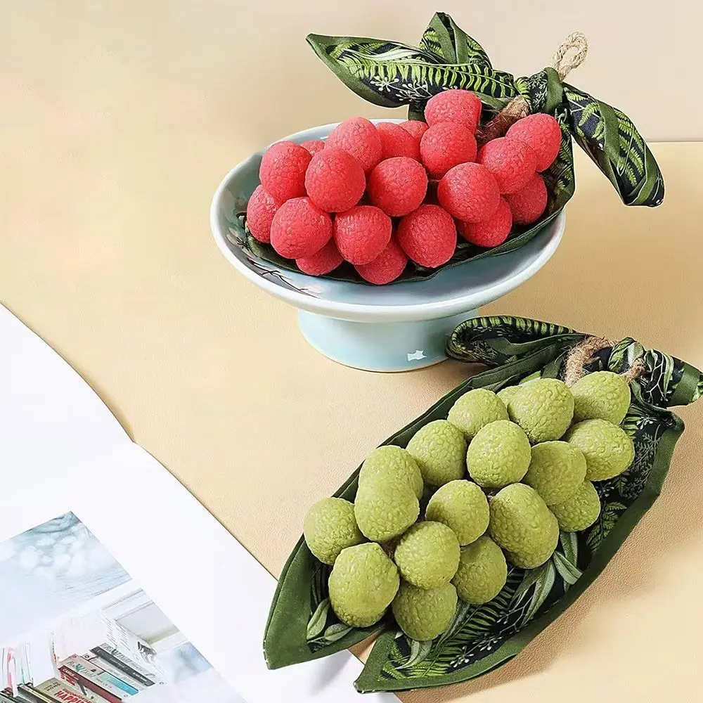 

Creative Simulated Lychee Cold Soap Rich Foam Gentle Cleansing Soap Hanging Can Be Cut Handmade Soap for Shower