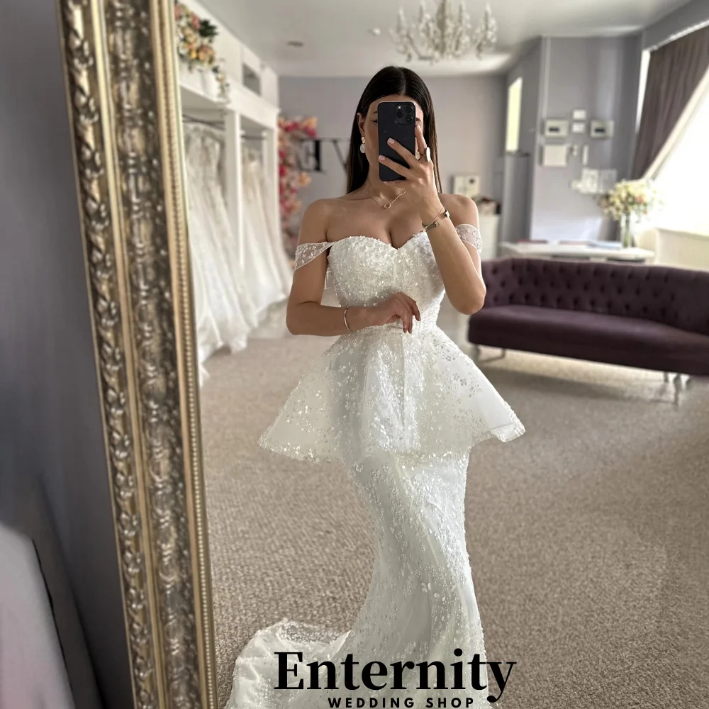 Customized Beaded Wedding Dresses Elegant Sweetheart Sleeveless For Women Charming Satin Sequins Bridal Gowns Vestidos De Novia