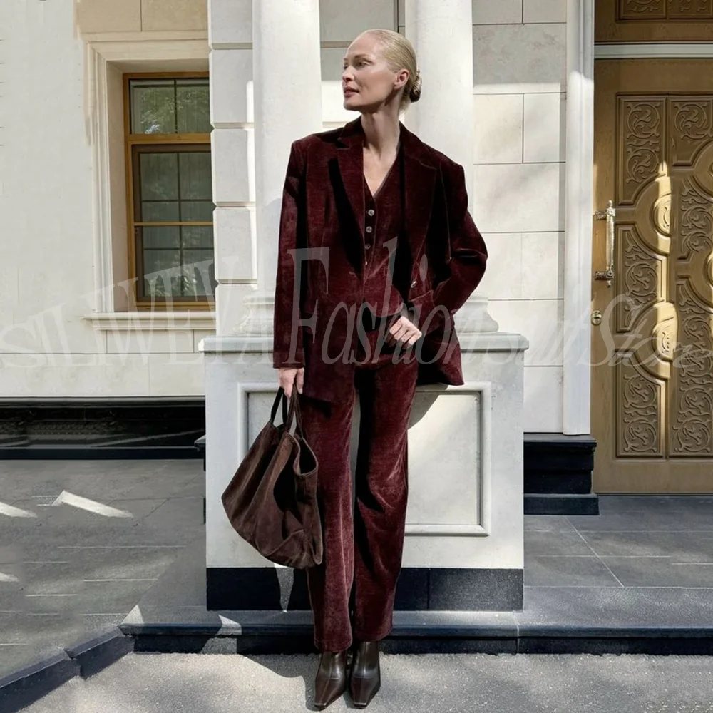 

Индивидуальный элегантный женский костюм-тройка: приталенный, для офиса, шикарный, для торжественных случаев, комплект из пиджака, жилета и брюк