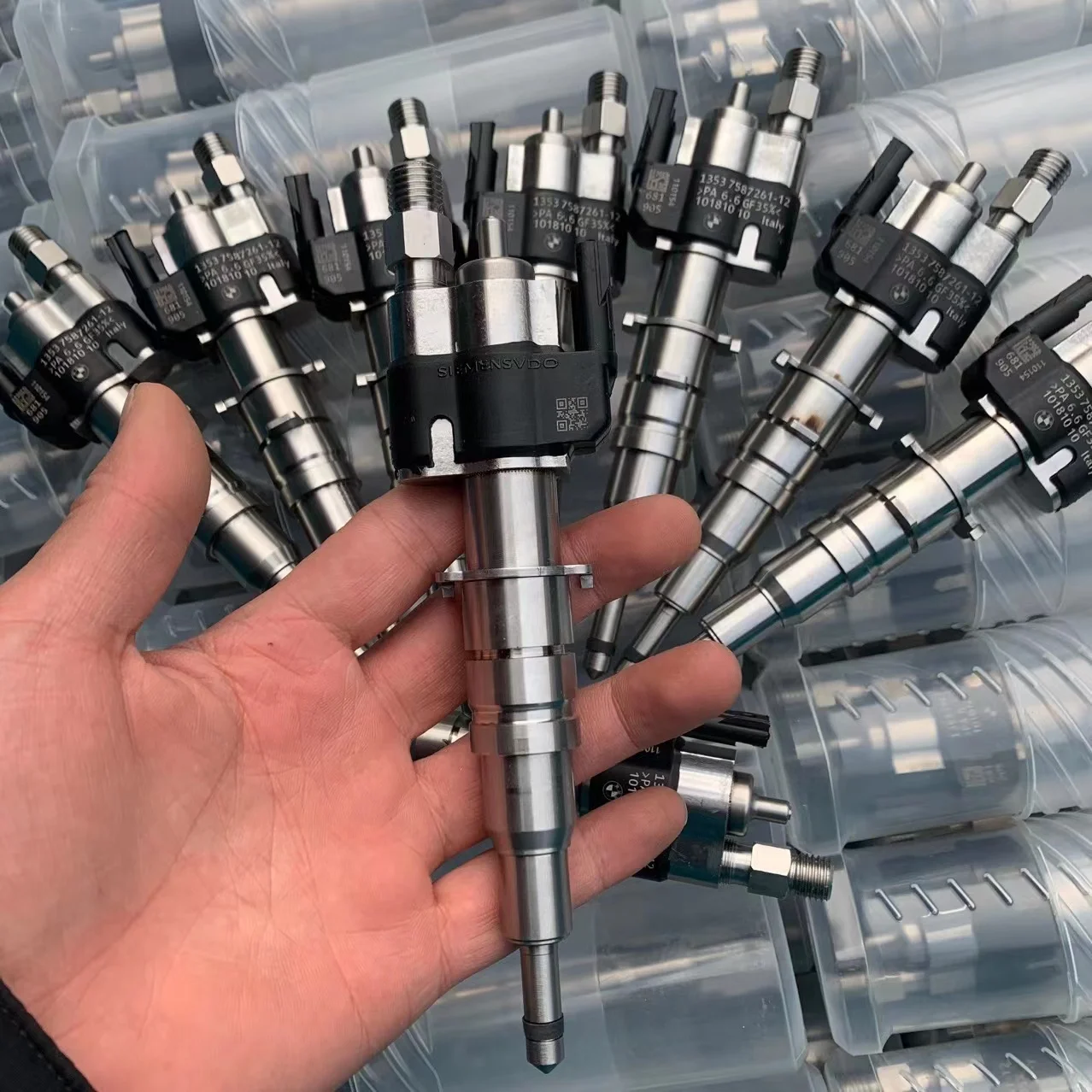 

13537537317 13537565138 13537585261 13537625714 13538616079 A2C9521190280 Fuel Injector for 135i 335i 550i 650i 740Li X5 X6