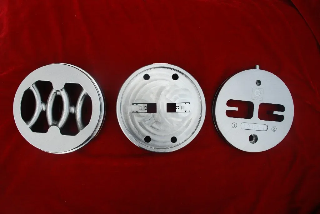 Peça de molde fundido por extrusão de alumínio