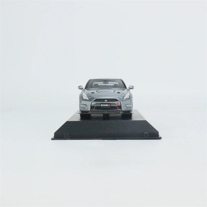 كيوشو 1:43 مقياس نيسان GT-R R35 نيسمو الراتنج نموذج سيارة ثابت تحصيل لعبة هدية تذكارية عرض حلية