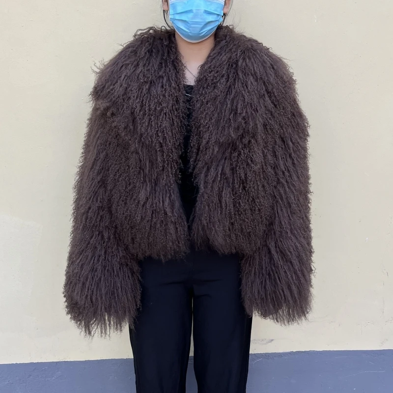 Рисунок 3 - Kejinyuan короткое пальто с отложным