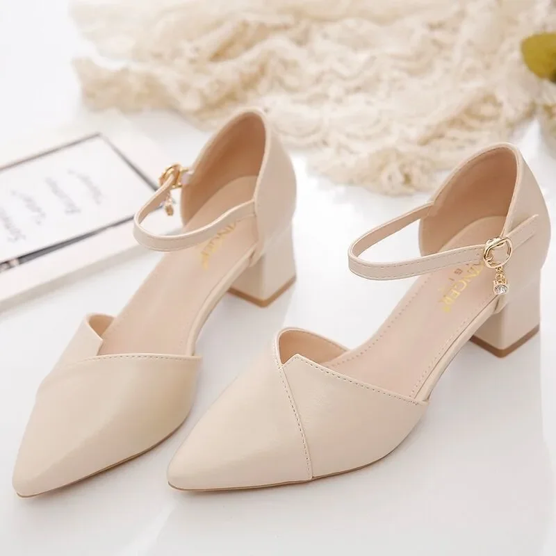 Single Shoes Women\'s New Thick Heel Bridesmaid Shoes Pointed One Button Bag with All-matching Sandals Four Seasons 2023