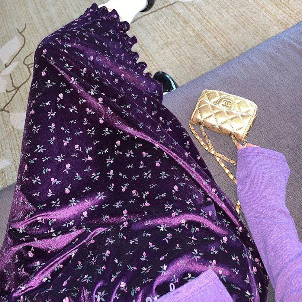 French temperament versatile design sense purple floral Korean retro skirt 2026 spring and autumn velvet floral skirt