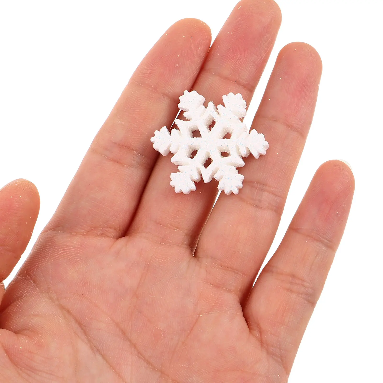 100Pcs Tiny Resin Snowflakes Delicate White Finish Lightweight Artistic Decor for Miniature Landscaping Bookshelf Desktop