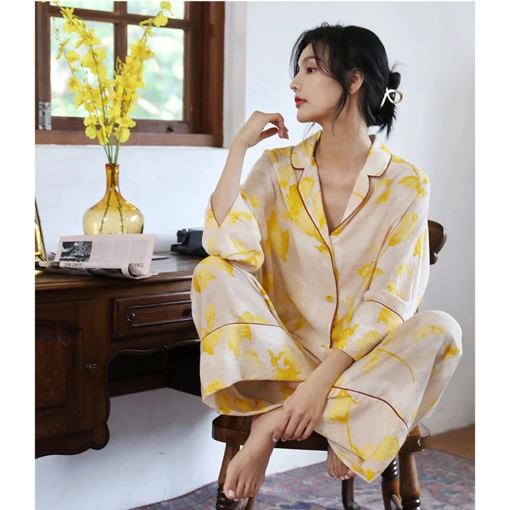 High Quality Luxury Satin Women\'s Pajamas Set Fashion Leaves Print Sleepwear Silk Like Leisure Homewear Pijamas Women Home Suit