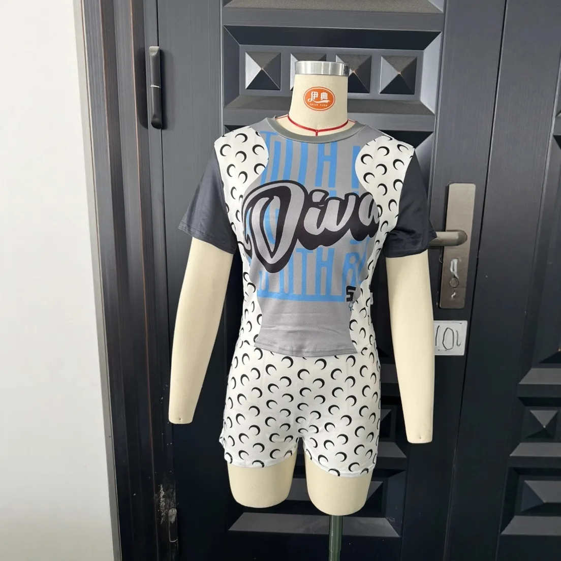 

Fashion Printed Moon Short Sleeve Women Set Shorts Summer New Casual Sports Color Blocked Split Versatile Base Two Piece Set