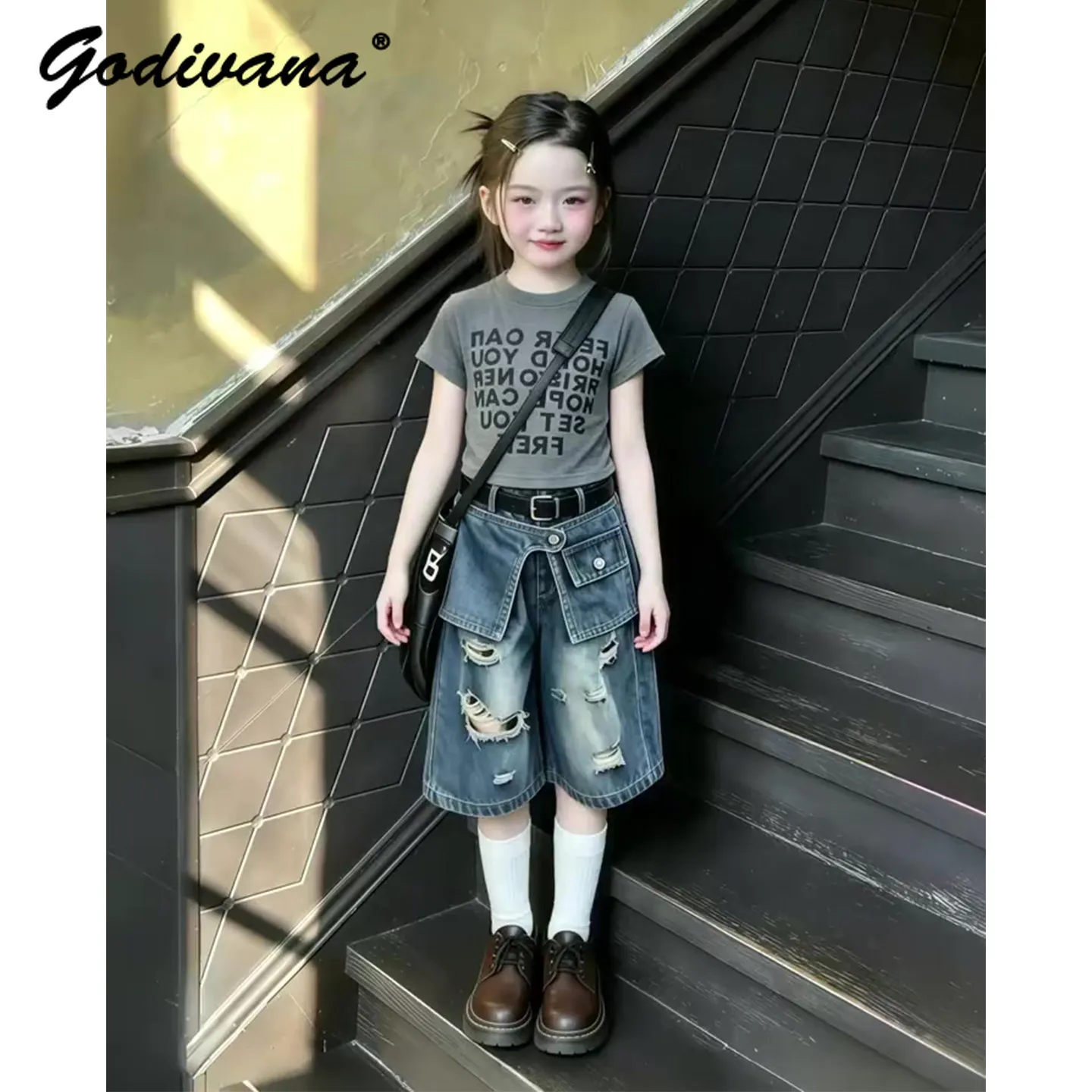 Teens Girls Summer New Thin Jeans Set Gray Short Sleeve T-shirt and Chic Distressed Loose Fit Denim Shorts with Crotch Detail