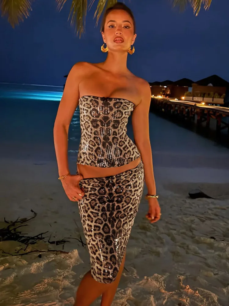 Mozision Sparkle Leopard Print Two Piece Set Wanita Atasan Tanpa Tali Elegan Dan Rok Set Serasi Set Gaun Pesta Klub Fashion