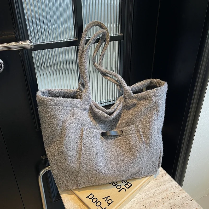 High Quality Solid Felt Youth Tote Bags Large Capacity Casual Simple Bags 2025 Hot Sale Autumn and Winter Women's Shoulder Bags