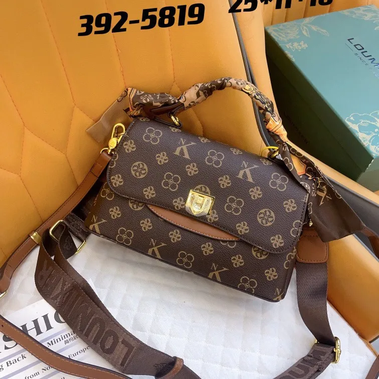 

Women's Crossbody Handbag Minimalist Unique Casual Vintage Fashionable Trendy Design Letter Logo Elegant
