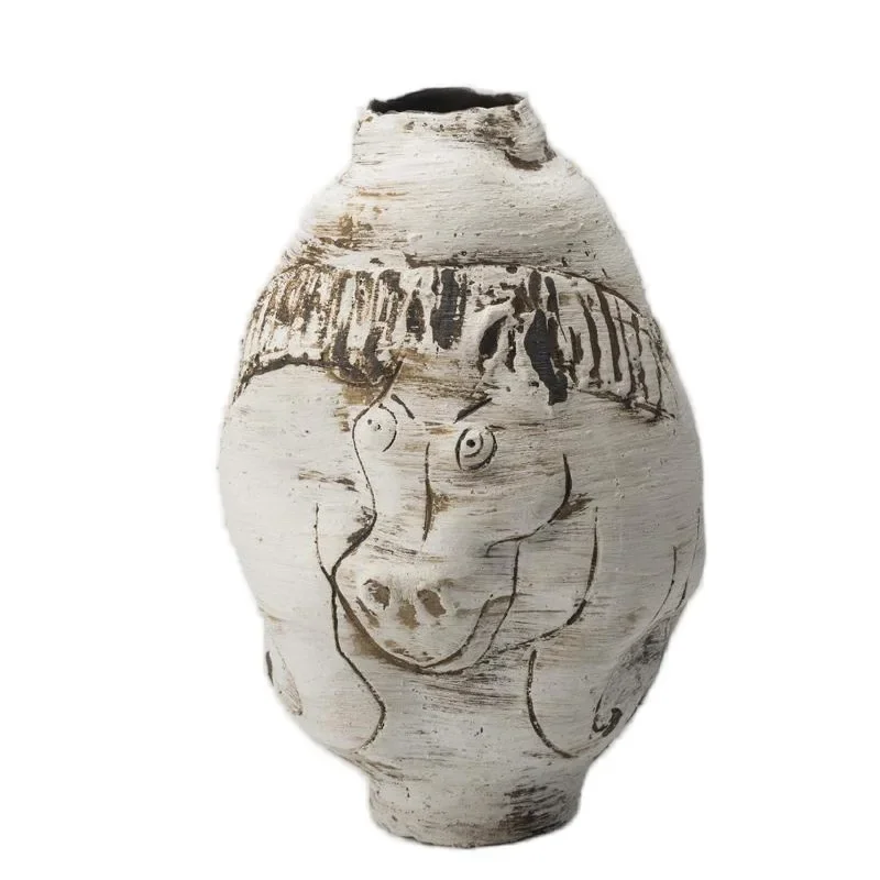 Florero de cerámica de caballo pintado a mano Retro, modelo de adorno para habitación, oficina de ventas, dispositivo de arreglo floral para alojamiento en familia