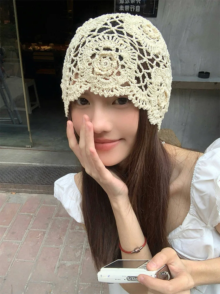 Women's Spring Handwoven Hollow out Thin Cap Versatile Off-Shoulder Hat Casual Style round Top No Brim Travel Suitable