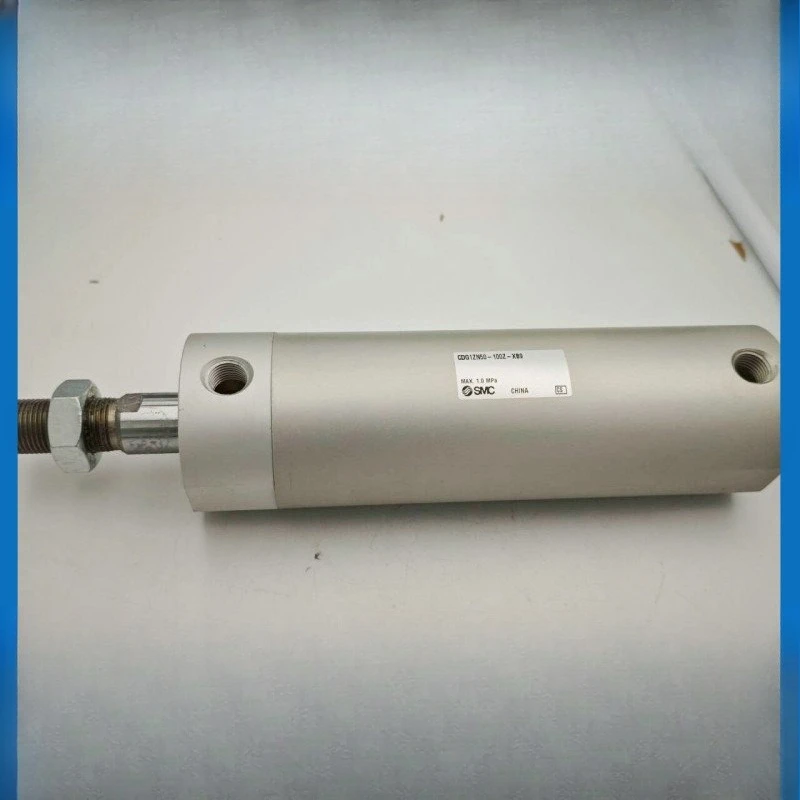 Le parti sono adatte per il cilindro originale SMC CDG1ZN50-100Z-XB9