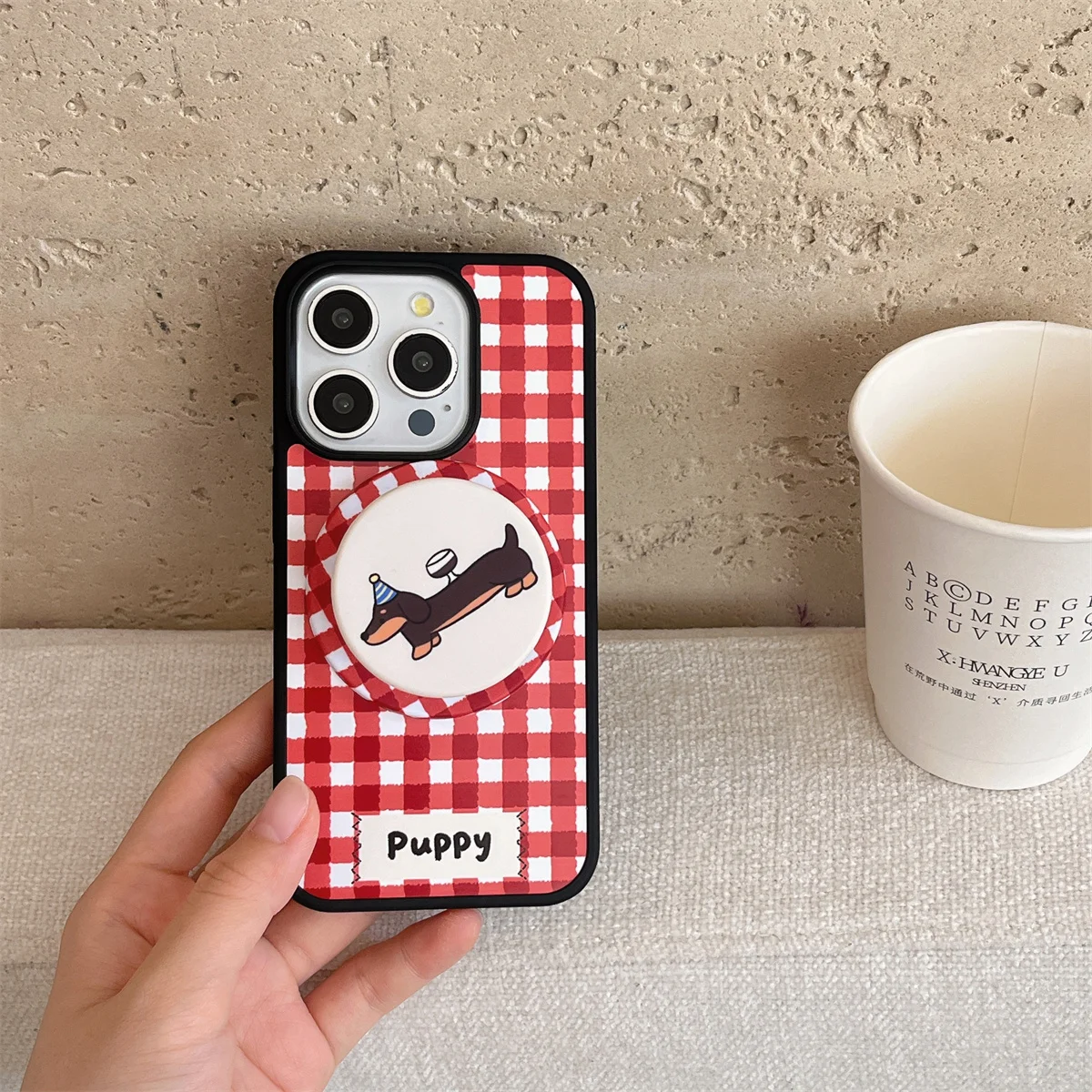 

Red checkered cartoon dachshund Phone Case For iPhone 16 15 14 13 Pro Max fundas iphone 15 case Protective cover