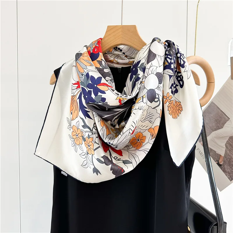 Herm Rolled Mulberry Silk Scarf 110cm Scarfs Luxury Designer Women Summer Square Shawls Head Hair Bandannas Tops Accessories