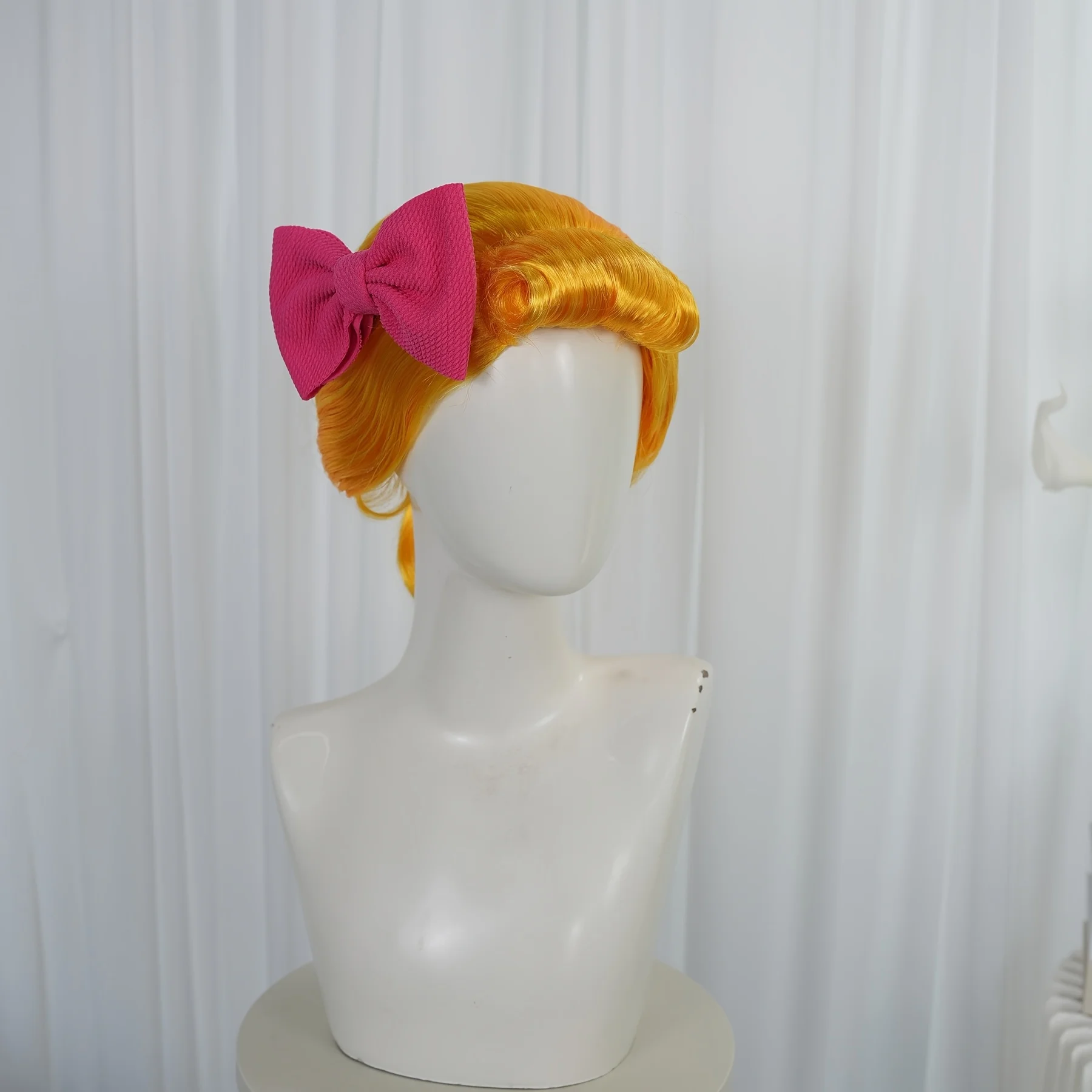 الاصطناعية بو اللمحة شعر مستعار مع الانفجارات الدانتيل الذهبي الباروكات 19th القرن أسلاك التوصيل المصنوعة البكر قصيرة تجعيد شعر مستعار