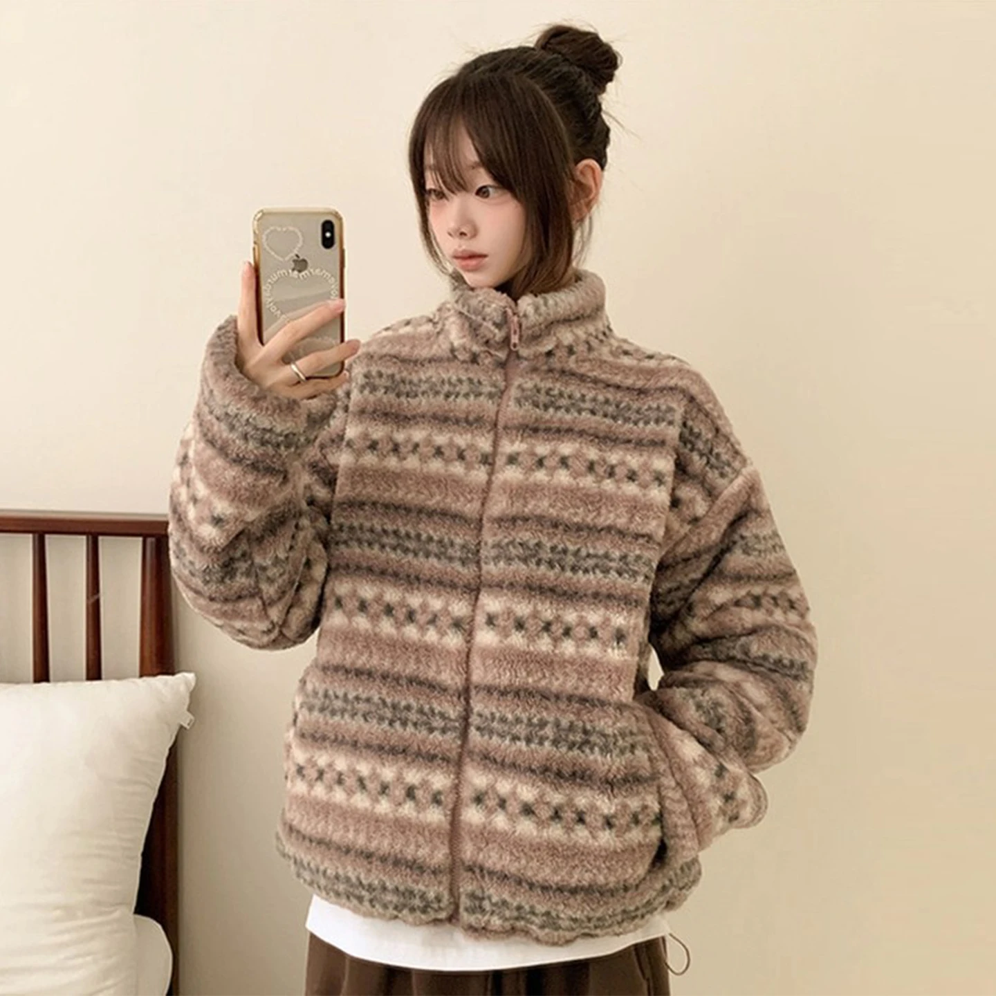 الرجعية معرض جزيرة متماسكة الدافئة فرو الضأن ort Jaet المرأة شتاء جديد Dstring تنوعا ملابس قطنية الكورية Sle فضفاضة تناسب