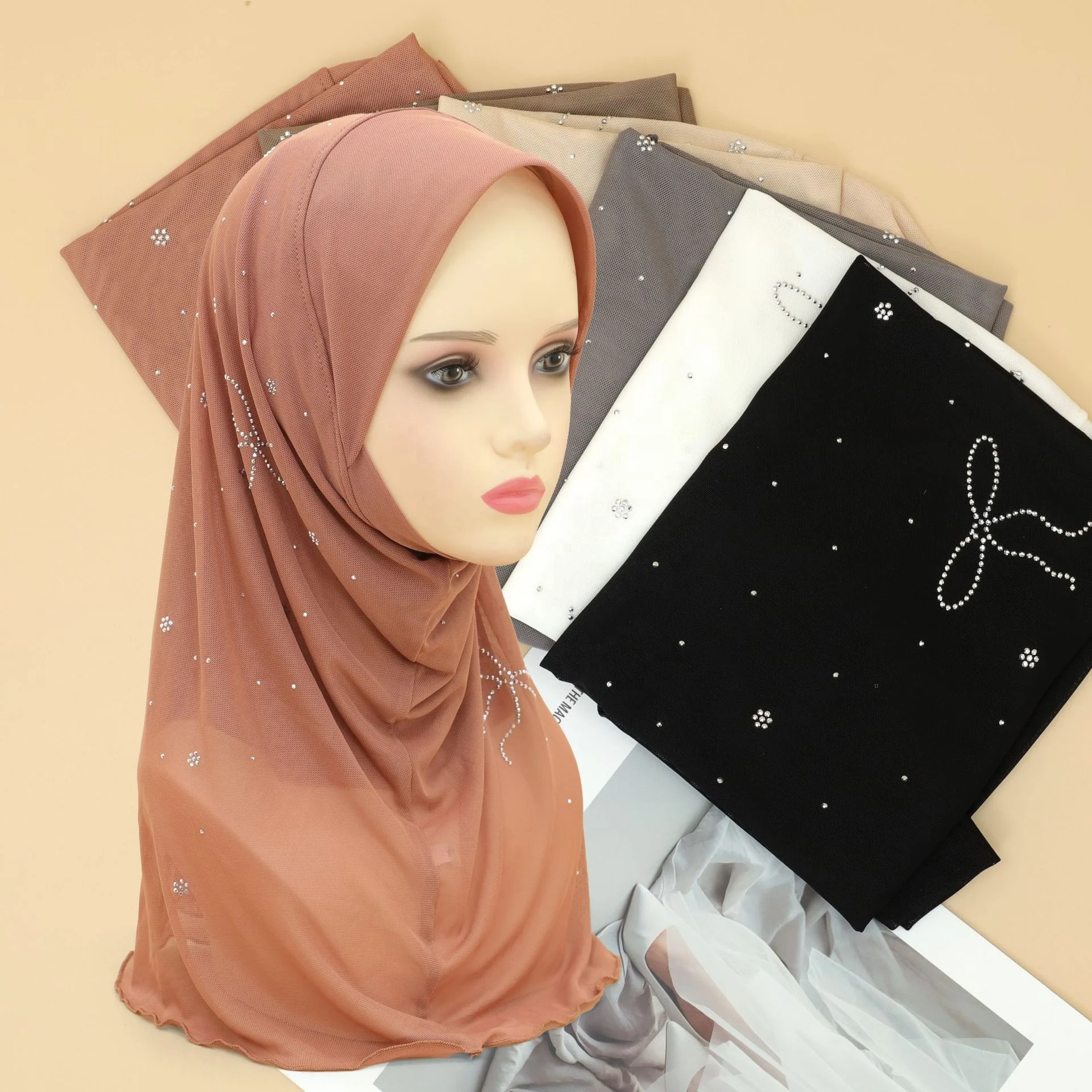 

New Arrival 2025 Malaysia New Fashion Elegant Instant Dress Hijab Beautiful Diamond Stone Banquet Daily Hijabs for Women