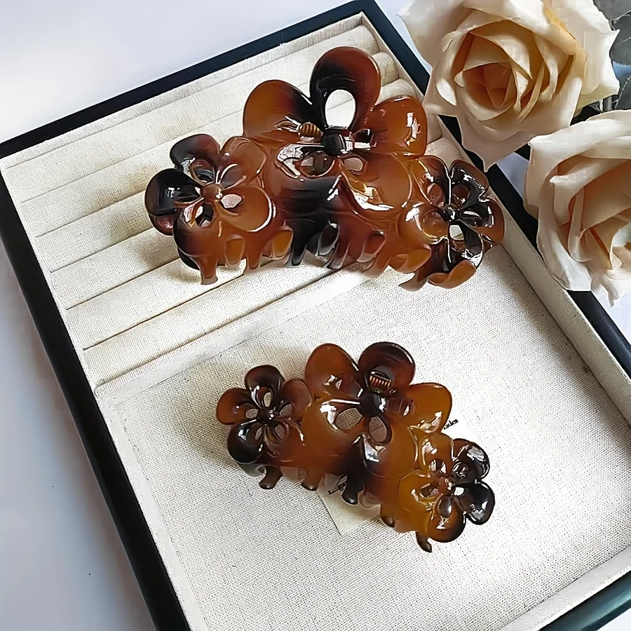 قطعتان من مشابك المخلب الكبيرة والصغيرة ذات الأزهار الرجعية لإكسسوارات الشعر لتثبيت الجزء الخلفي من الرأس مناسبة للارتداء اليومي في وقت الحالة