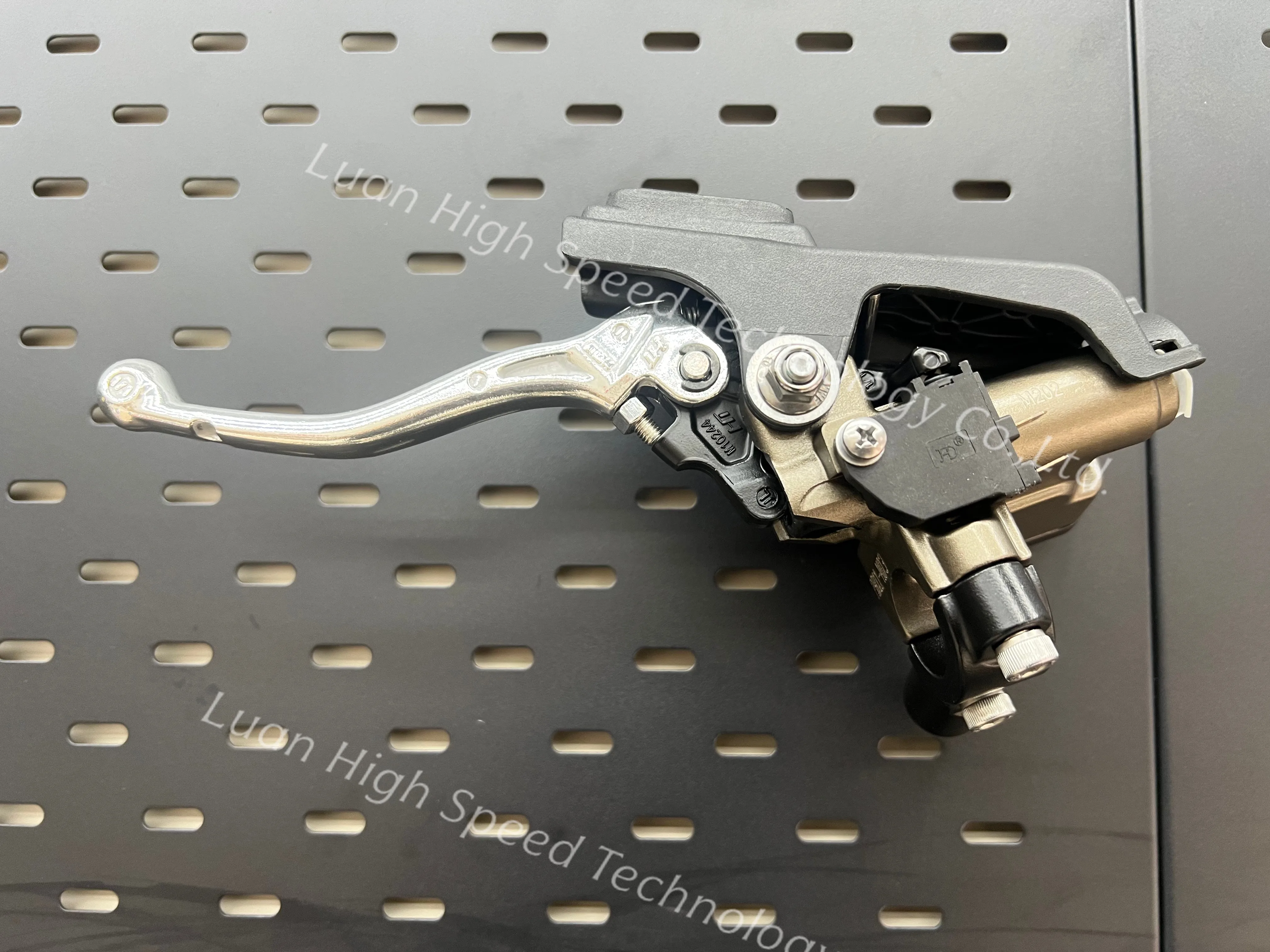 Ultra Bee Brakes System Kitultra Bee Rear  Front  Brake Master Cylinder
