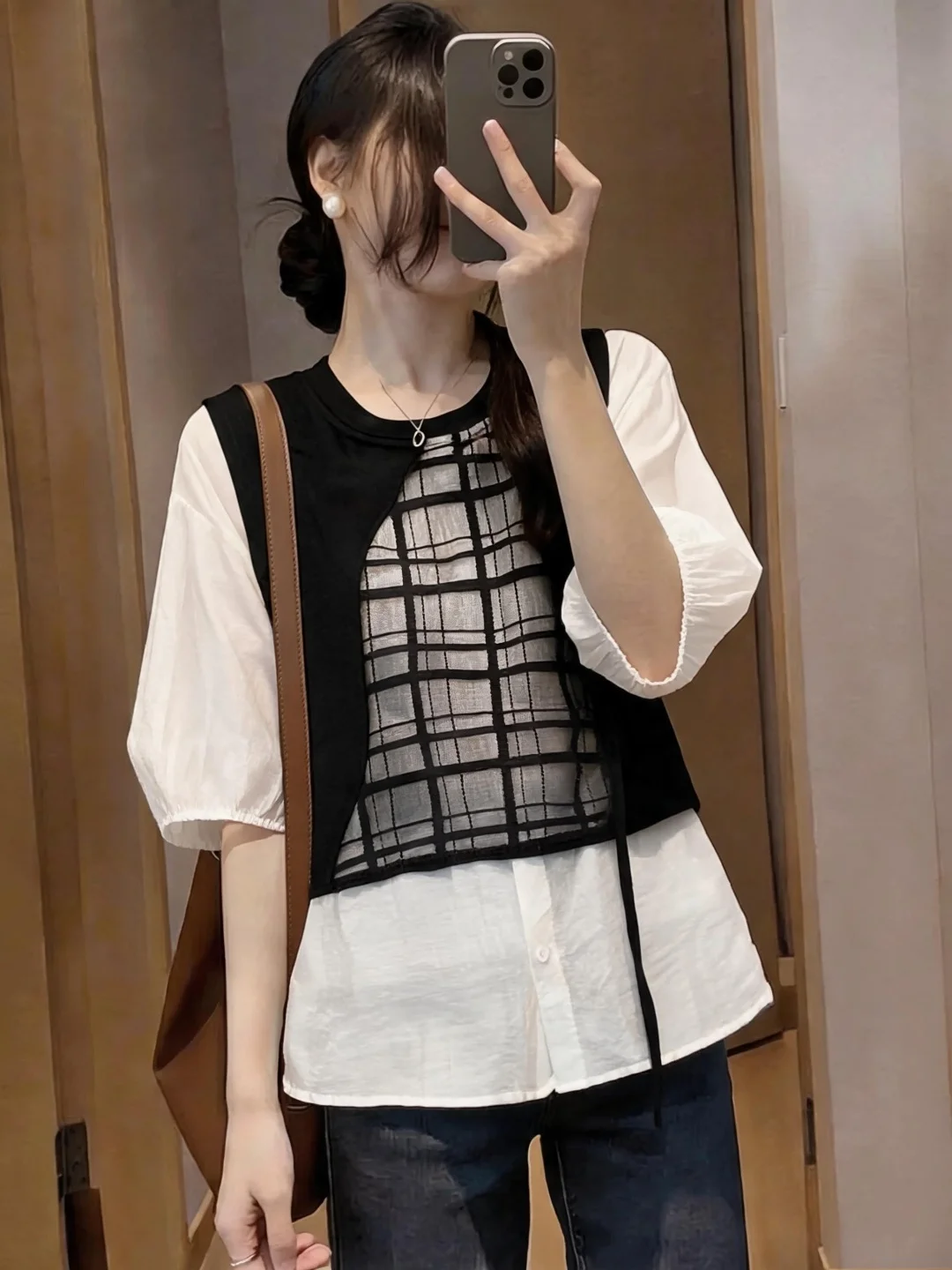 

Slimming Design Sense Half Sleeve Short Sleeve White Shirt Women's Summer New Large Size Fat MM Fake Two-Piece Vest Patchwork