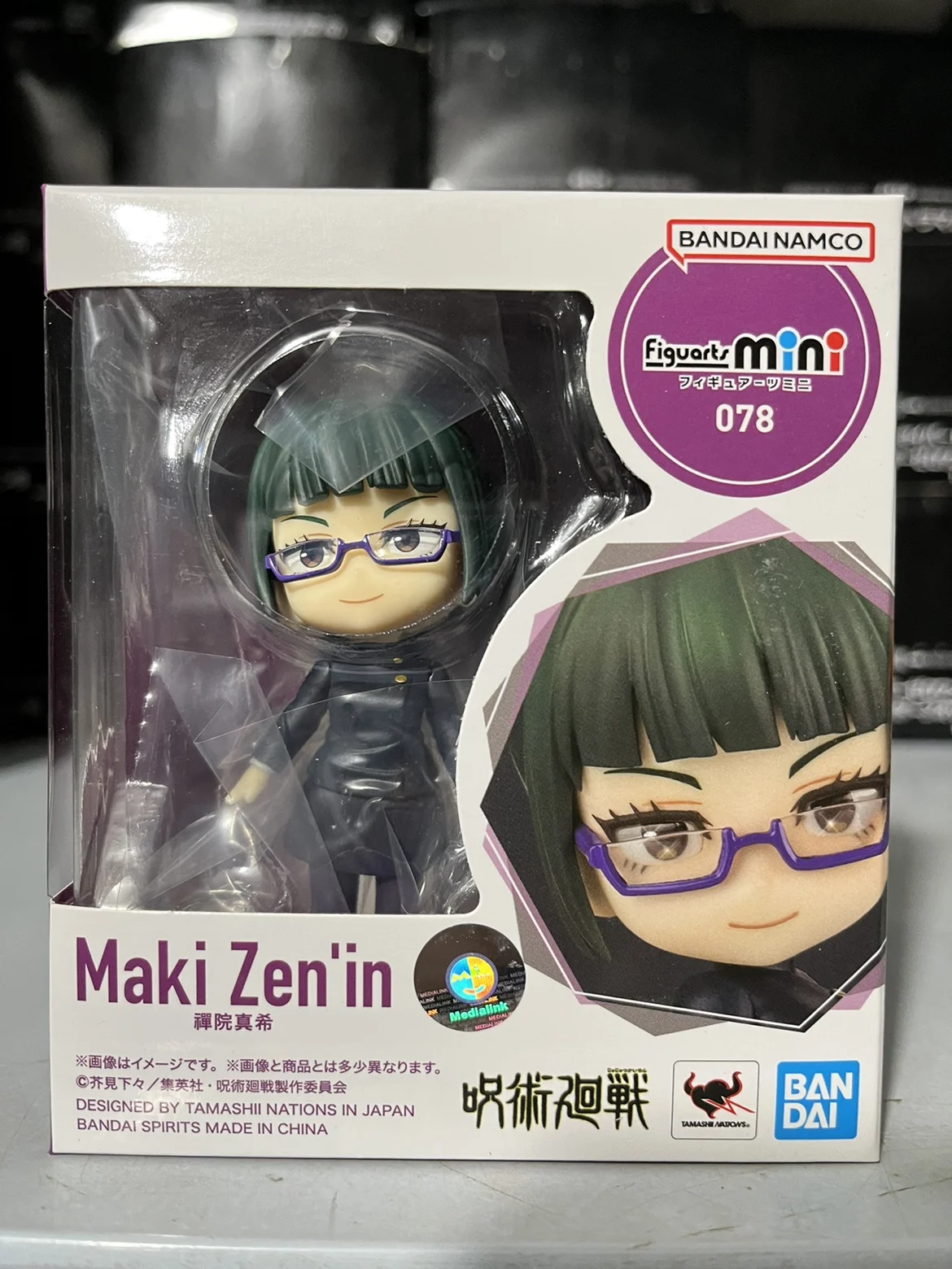 Anime genuino Jujutsu Kaisen Zenin Maki versión q modelo de movilidad conjunta figura de acción juguetes de PVC decoración de escritorio regalos coleccionables en caja