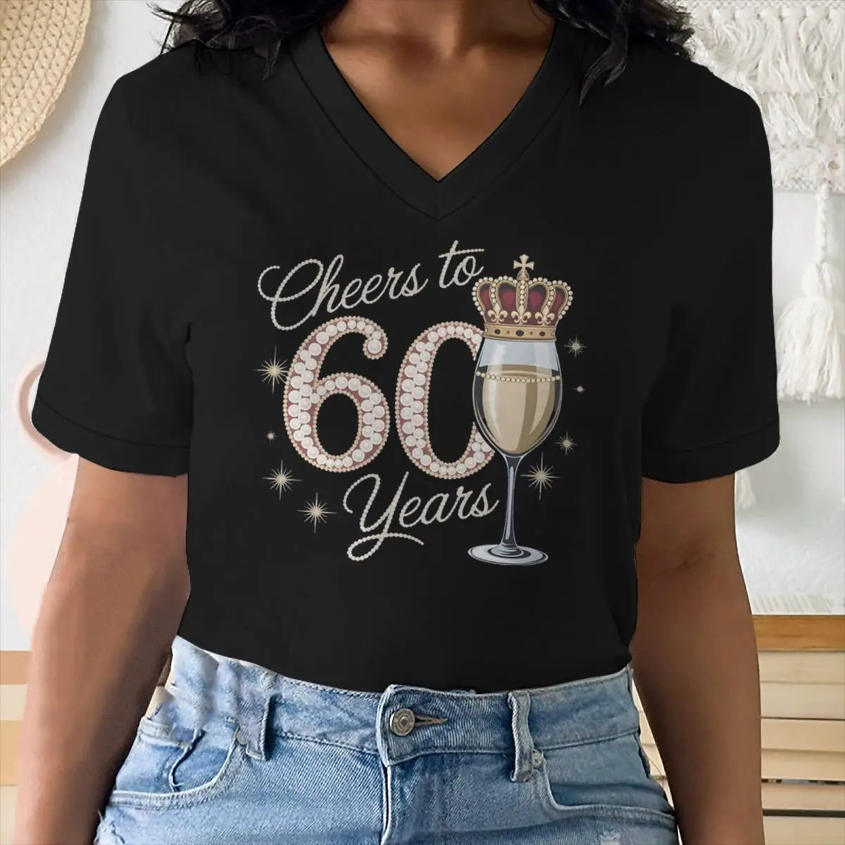 Cheers To 60 Years Print T Shirt Vintage Wine Glass and Crown Pattern Women T-shirts Unisex 60th Birthday Celebration Tshirts
