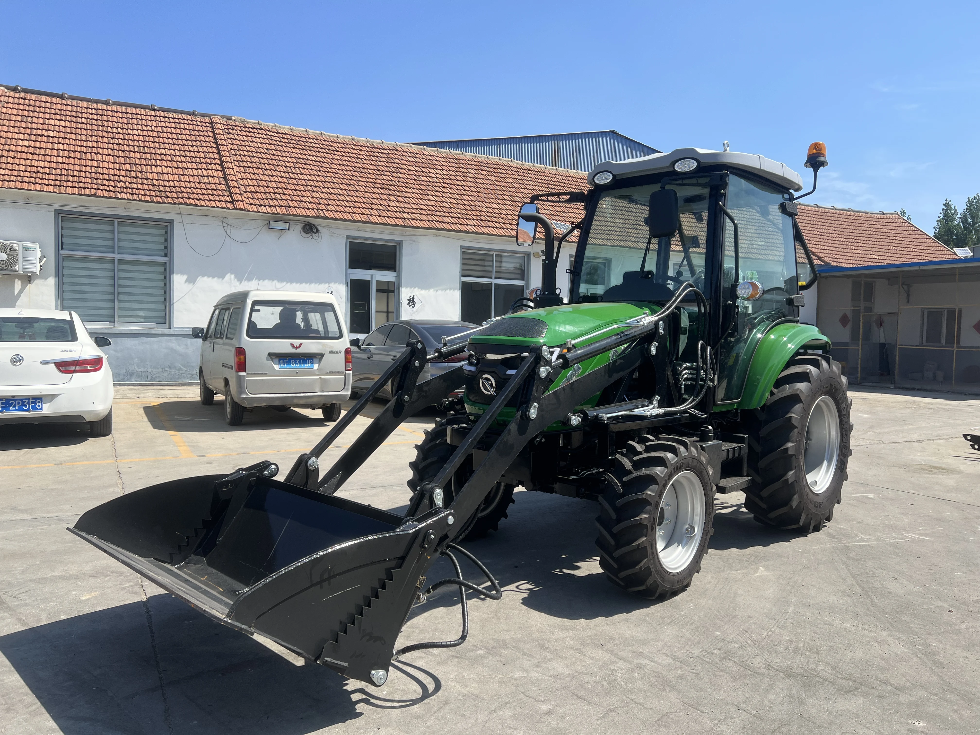 4WD Farm Tractor with Front-End Loader and Closed Cabin, CE & COC Certified, EU Standard