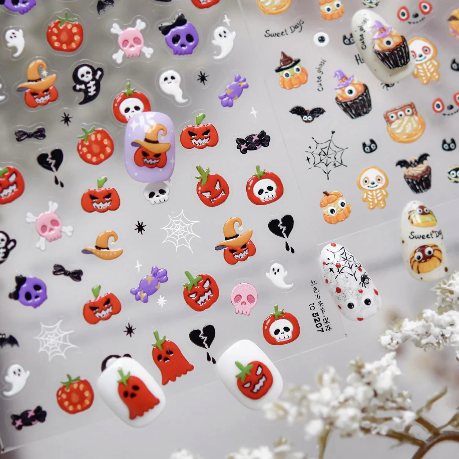 

Spider Web Red Apple Candy Chain Candle Witch Hat Bone Delicious Food Skeleton Pumpkin Tomato Nail Art Stickers Manicure Decals