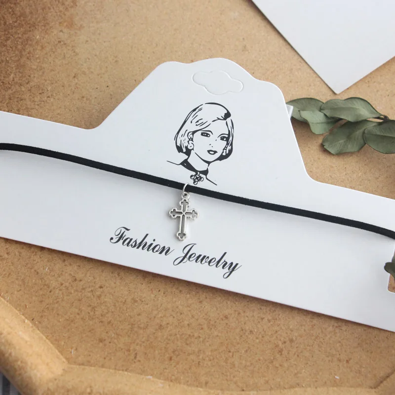 Openwork Cross Pendant Choker Necklace for Women Fashion Clavicle Jewelry Accessory for Girls