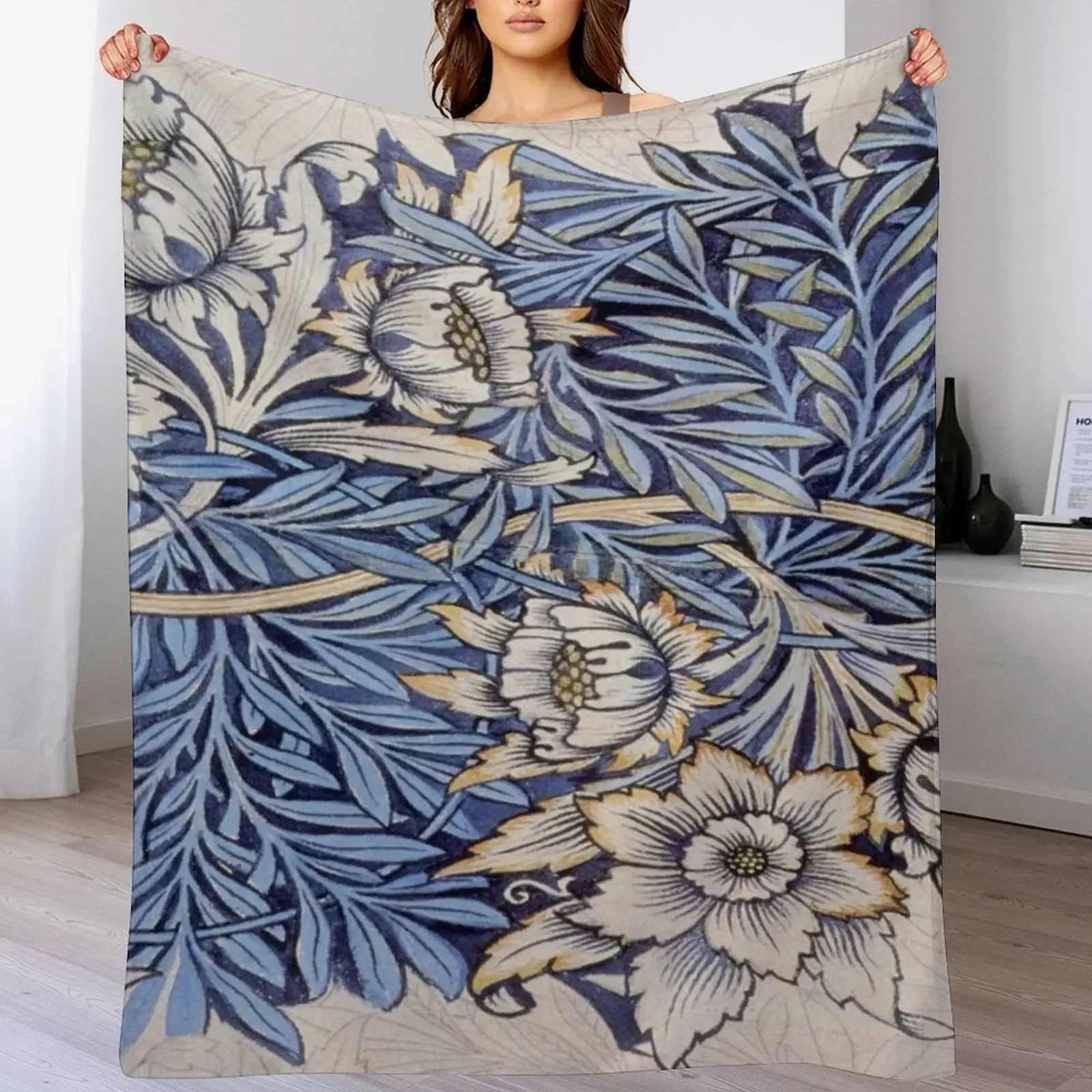 

William Morris beautiful art nouveau work Throw Blanket for winter Bed linens Thins Blankets