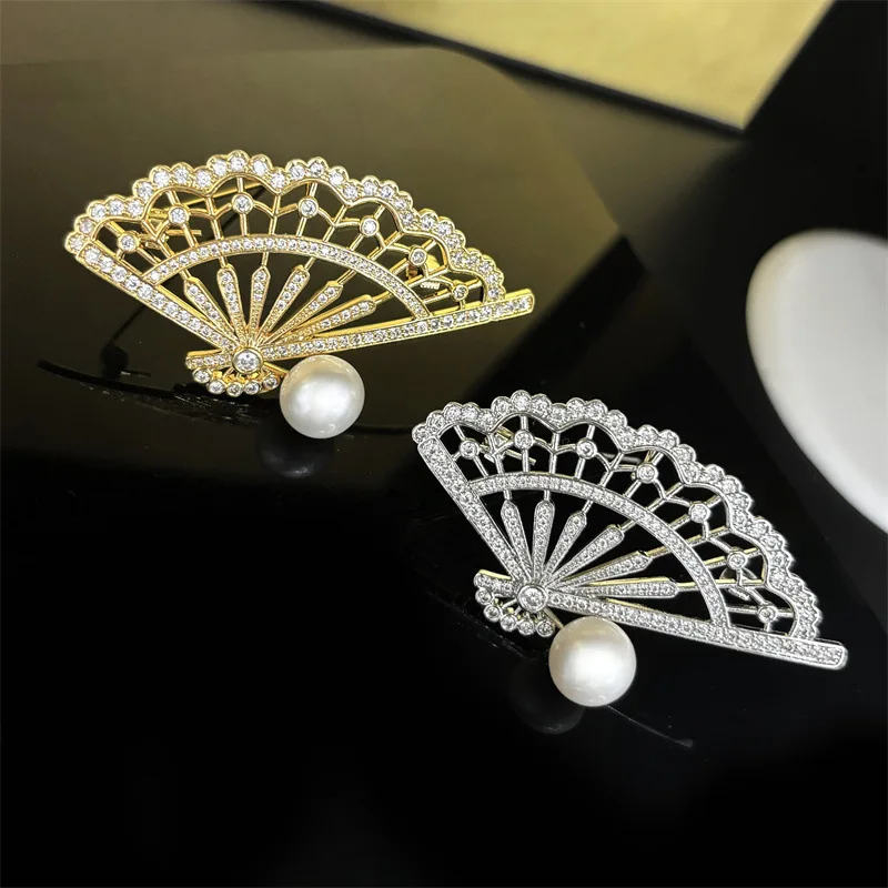 

OKILY Ethnic Cubic Zircon Fan Broochpin Female Niche Design Pendant Dual-purpose Corsage Freshwater Pearl Brooch Vintage Jewelry