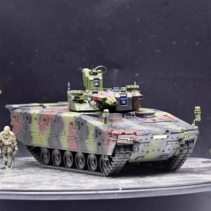 

1:72 Scale KF41 Infantry Armored Fighting Vehicle Simulation Track-type Tank Model Static Display Collectible Toy Gift Souvenir